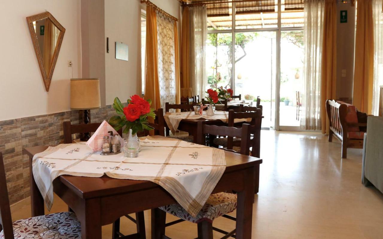 Athina Hotell Rethymno Eksteriør bilde