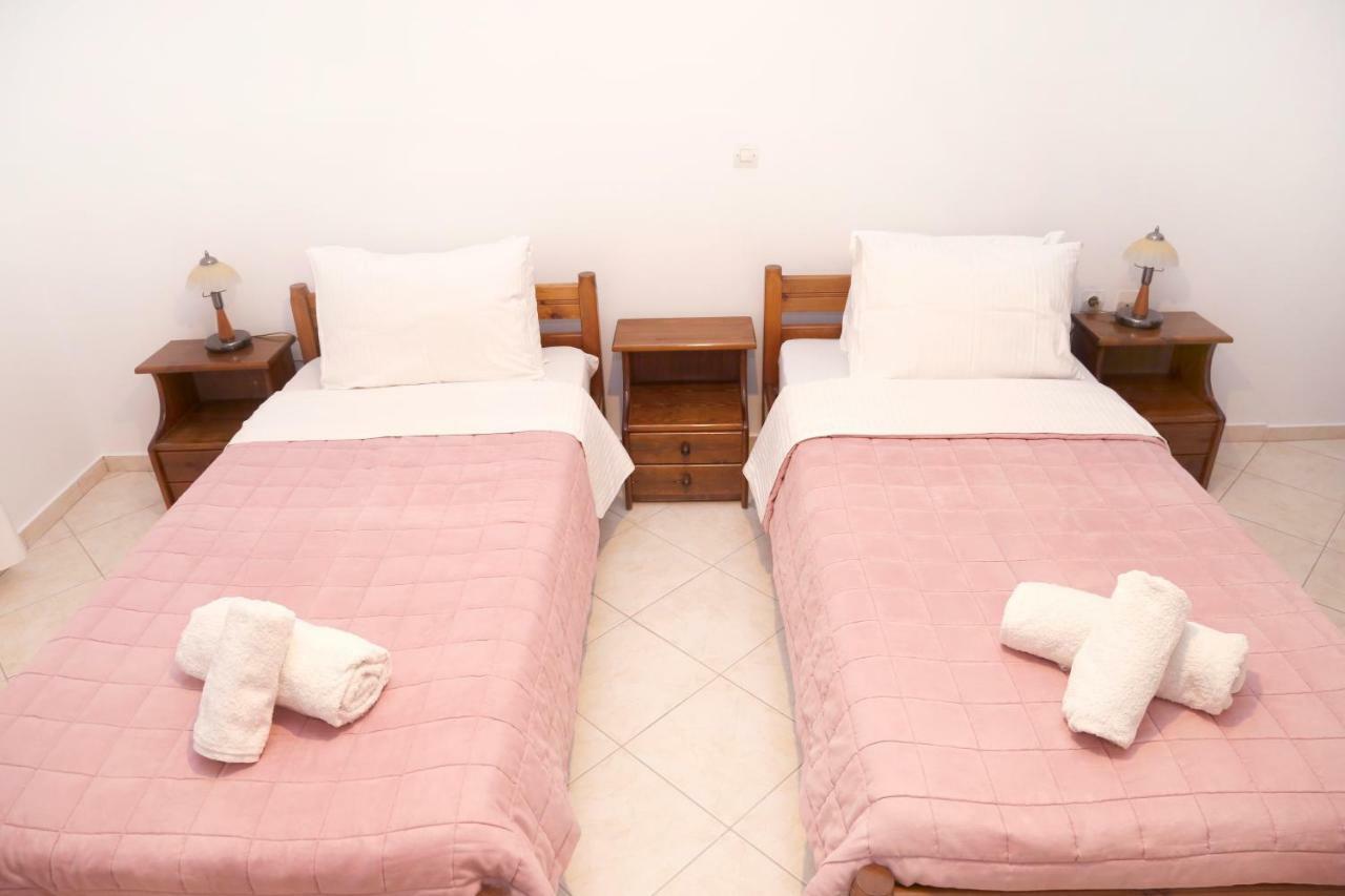 Athina Hotell Rethymno Eksteriør bilde